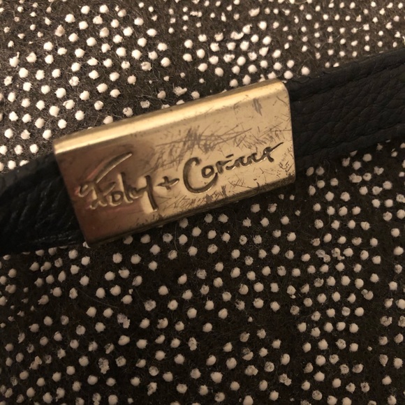 FOLEY AND CORRINA BLACK LEATHER CROSSBODY BAG, corner hardware, great shape - Picture 4 of 12